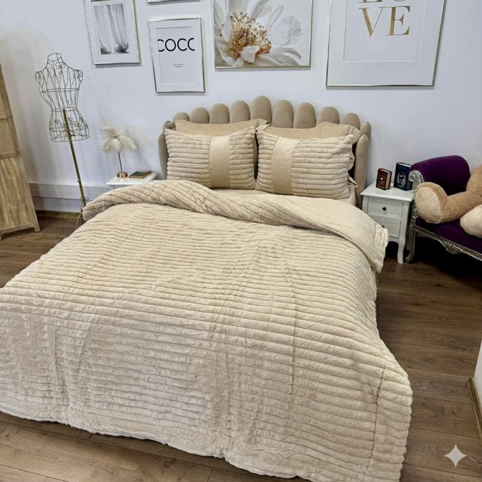 Set lenjerie + pilota bej