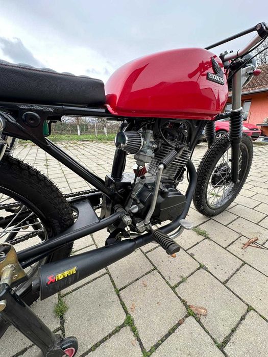 Motocicleta Honda CG 125 Custom Unicat / Cafe racer / Brat Style