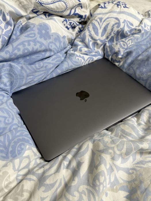 Macbook pro 13 (2017)