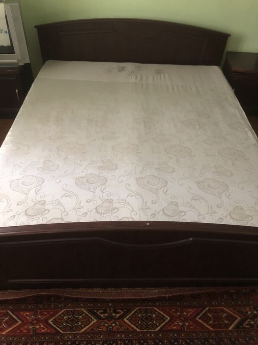 Срочно продается 2 спальняя кровать