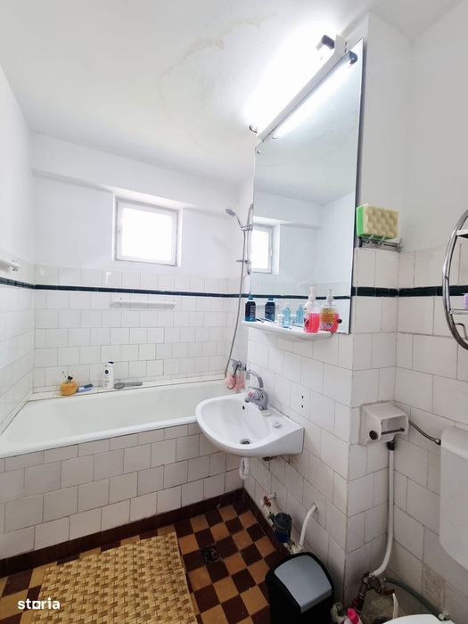 Apartament 4 cam supr.totala 114mp(98mp utili) Central
