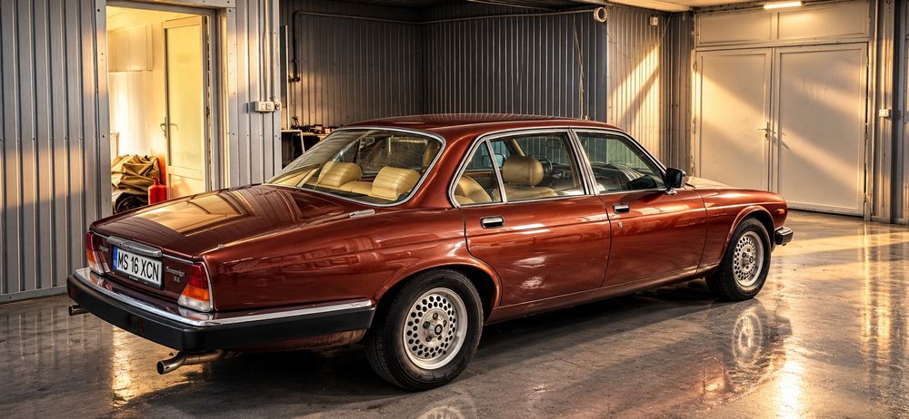 JAGUAR XJ 1983 — imagine 5