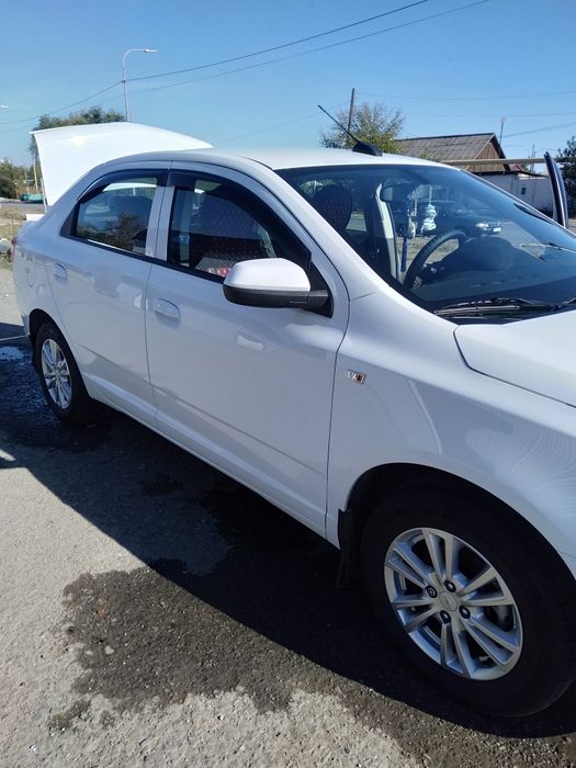 Продам машину  Chevrolet Cobalt