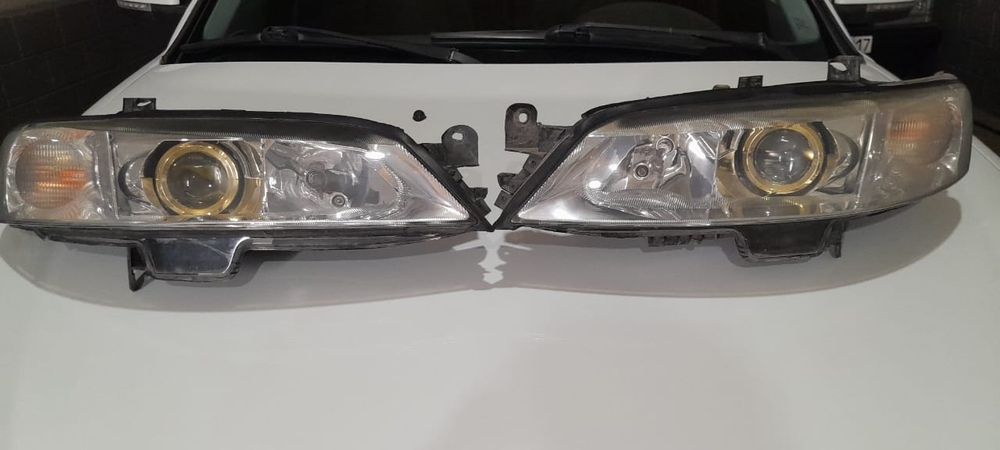 Продам фары разные стопы и магнитолы