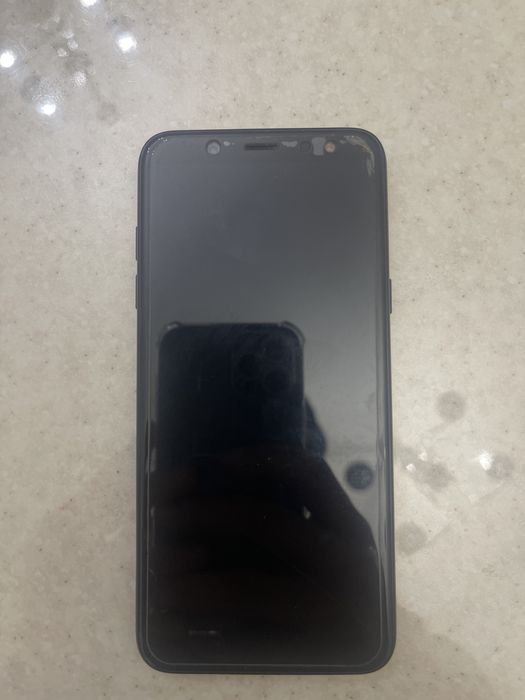 Самсунг А6(2018)