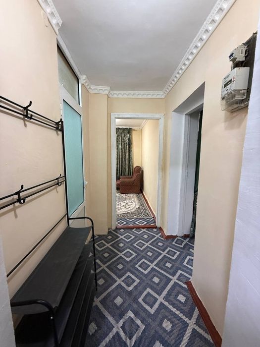 Продам квартиру  азиз базар