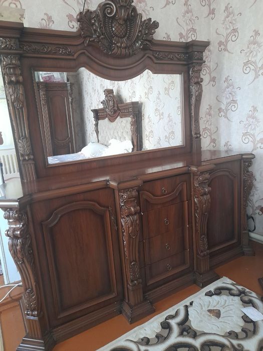 Spalni mebel garnitur