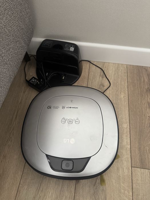 Продам робот пылесос lg