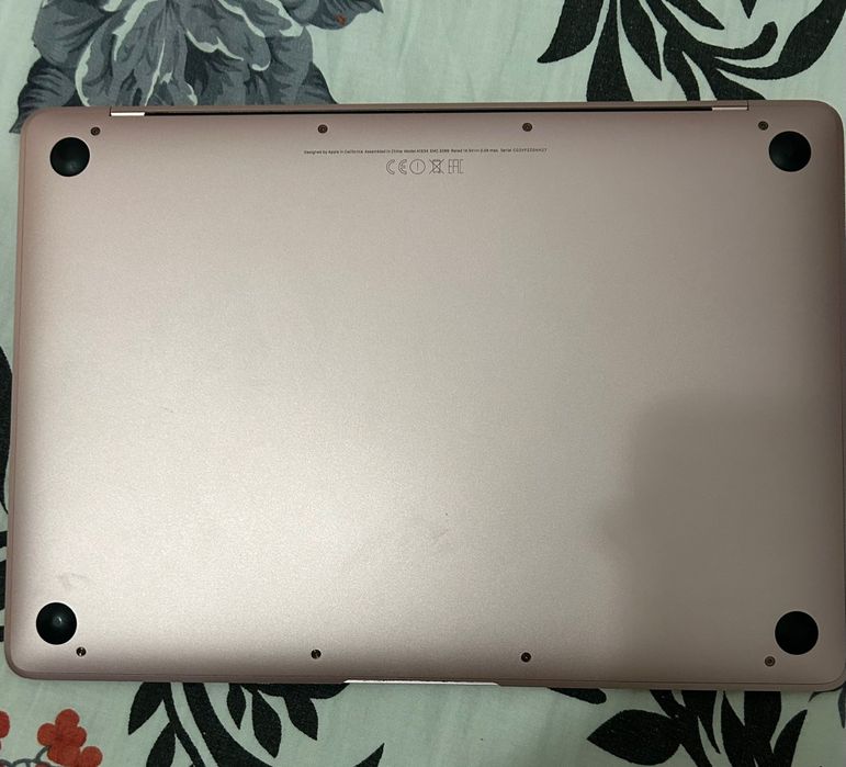 Macbook 12 inch, 2017, rose gold