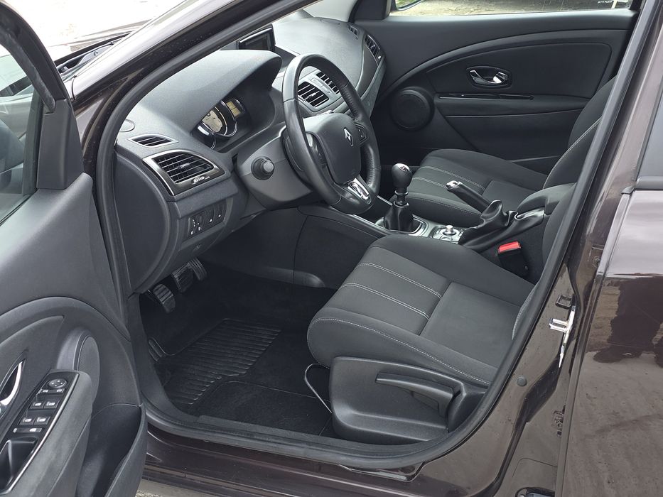 Renault Megane 1.5DCI .110 CP .AN 2013