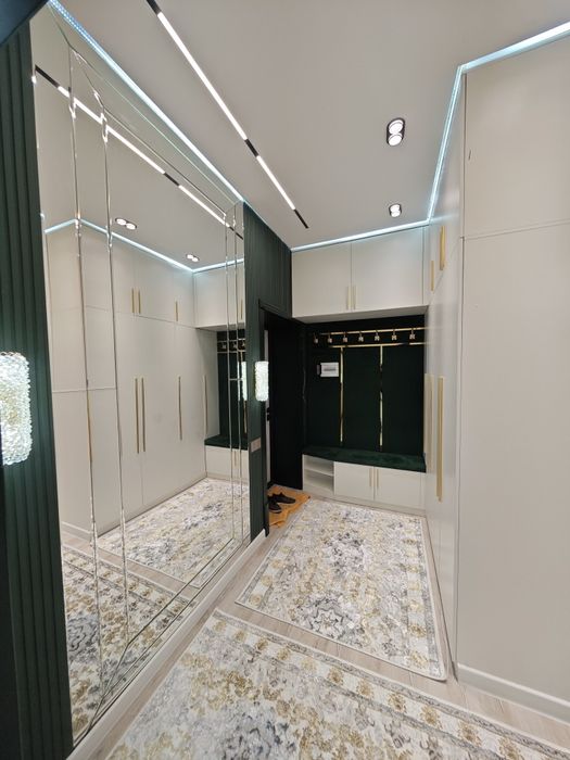 3 xona 94 kv.m янги бозор оркаси