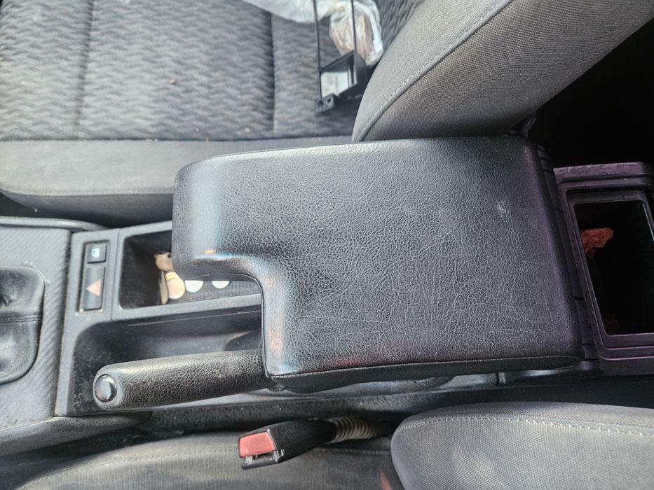 Cotiera bmw e46 impecabila