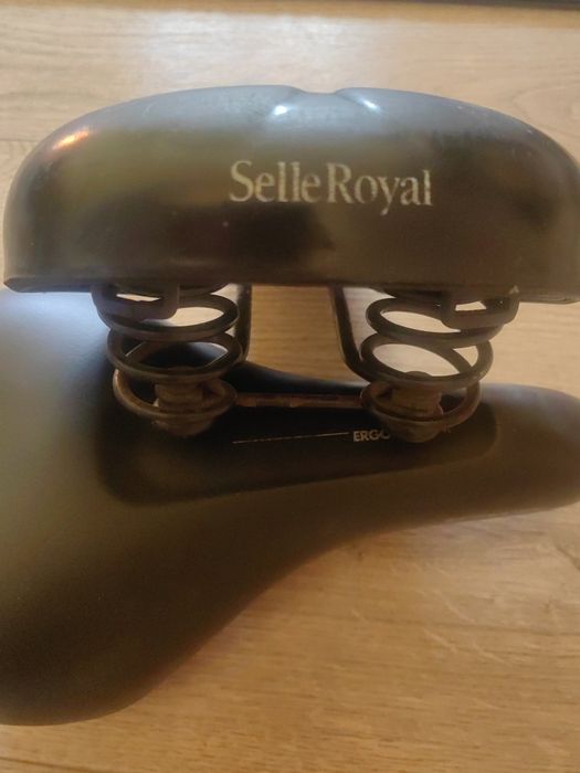 Pantaloni Trespass mărime M și sa Selle royal si Btwin