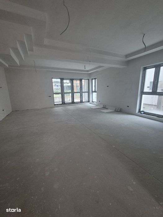 Vila Tip Duplex/ Compartimentare Deosebită / Living 38 mp/ Pallady