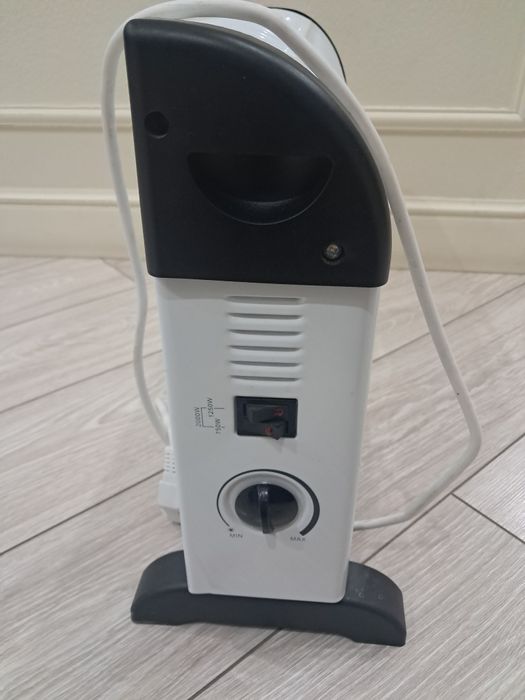 Конвекционный обогреватель продам.