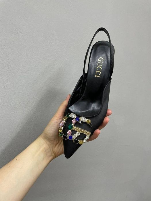 Turkiya 39 razmer 3-4 marta kiyilgan