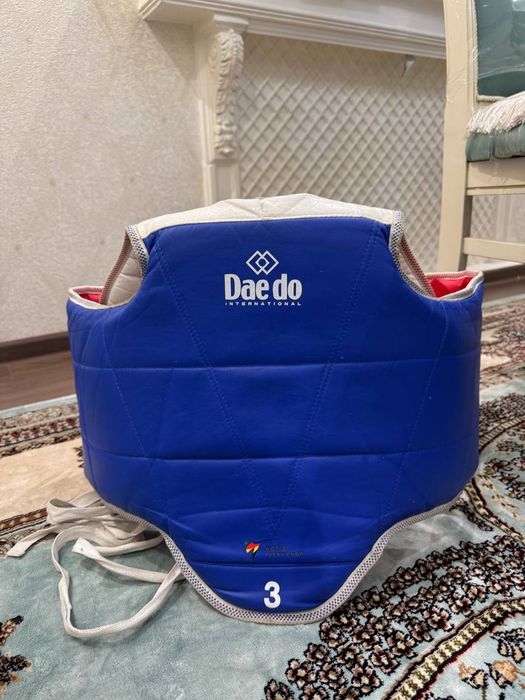 Протектор для таэквандо оригинал