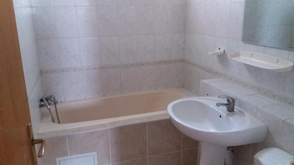 Poiana Braşov: Închiriez apartament/e, 3 camere+2 băi, în vile P+1+M