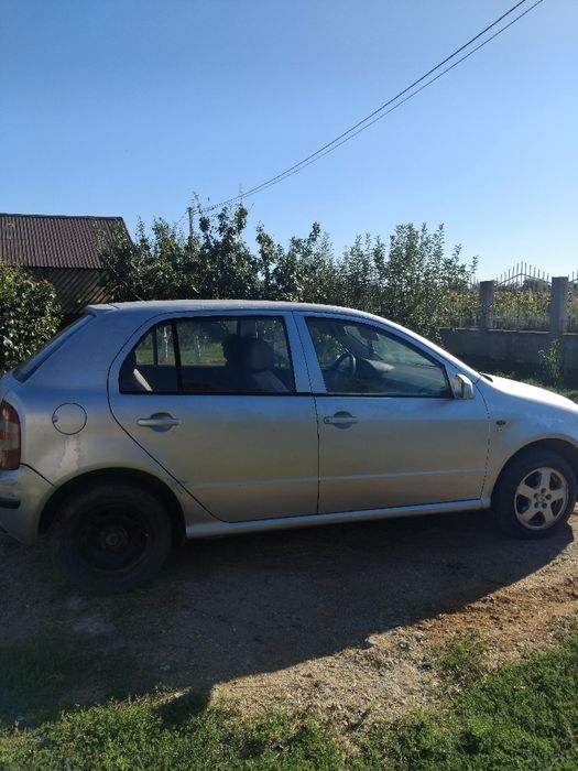 Vând mașină scoda fabia
