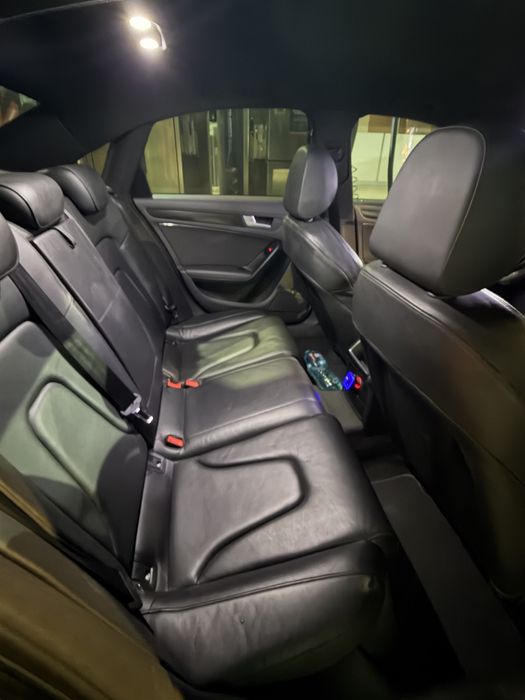 AUDI A4 2010 — imagine 2