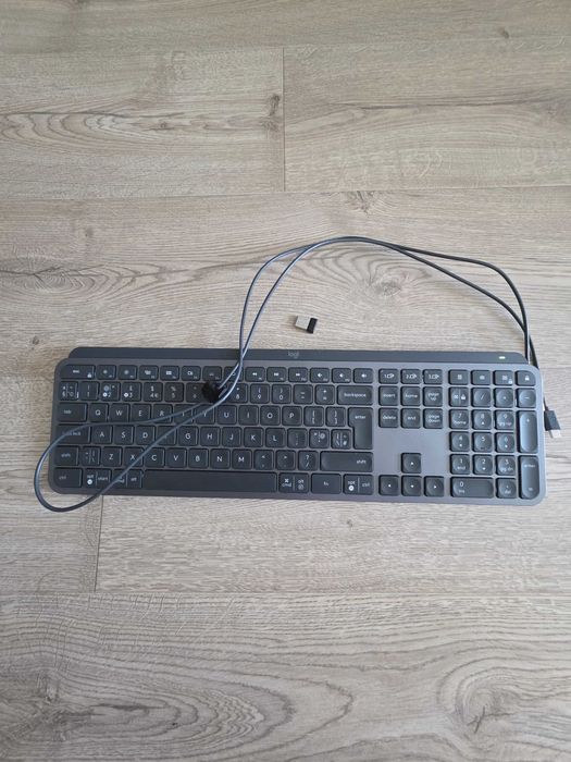 Клавиатура Logitech MX Keys Plus Wireless