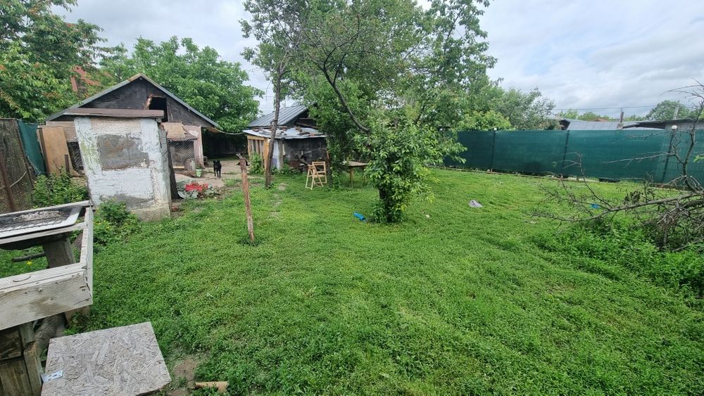 Teren/Casa de vanzare zona Aviatiei
