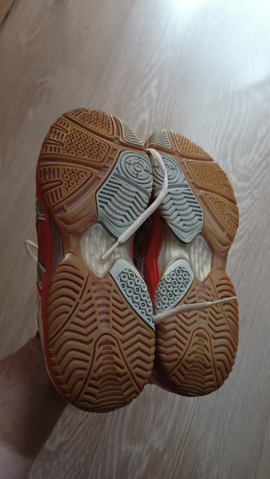 Маратонки 40номер Асикс!