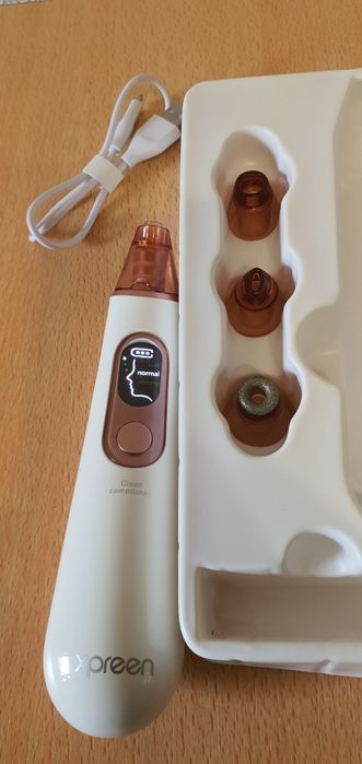 Dispozitiv pentru îndepărtarea punctelor negre