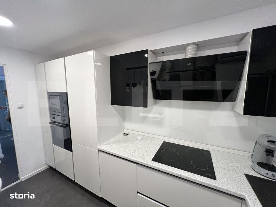 Apartament 3 camere, decomandat, parcare, zona UMF