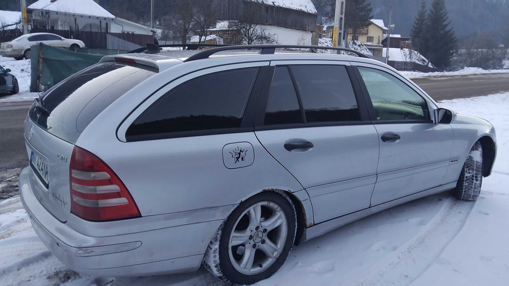 Mercedes c class 2.2 diesel automat