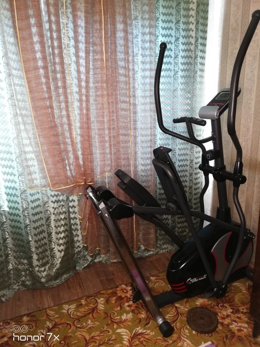 Продам Супермощный тренажёр SMAKER