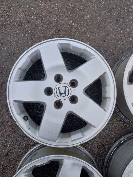 Диски R16 оригинал. Разболтовка 5 114.3.