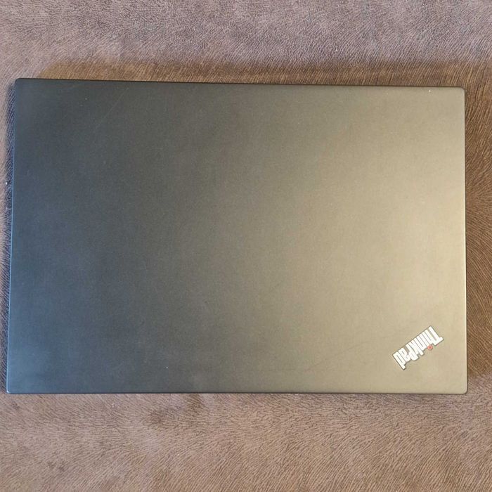 Продавам лаптоп Lenovo ThinkPad T14s Gen 1