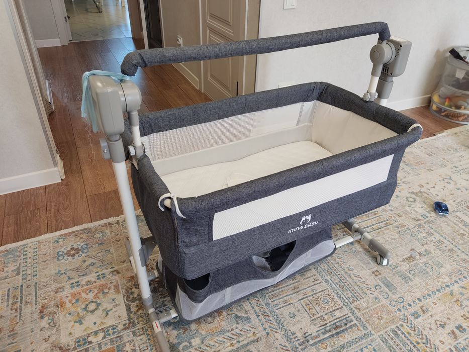 Продам манеж кровать