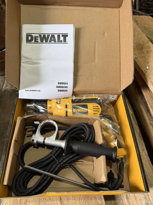 Дрель DeWalt новая