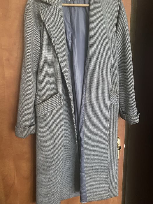 Пальто демисезонное