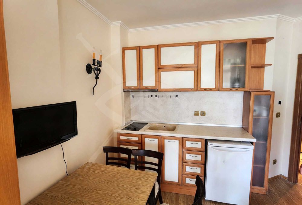 Продава се Двустаен апартамент в к.к. Елените - 70 кв.м за 715 €/кв.м - Снимка #1