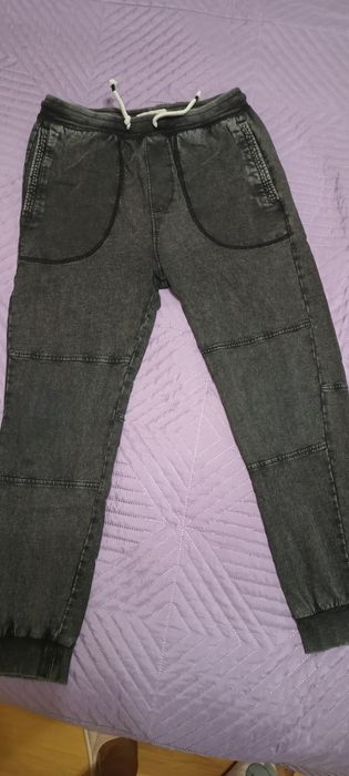 4 бр Панталони за момче размер 140/146 см.