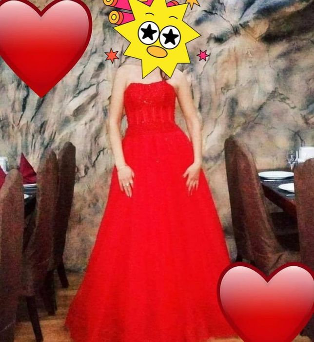 Продаются вечерние платья