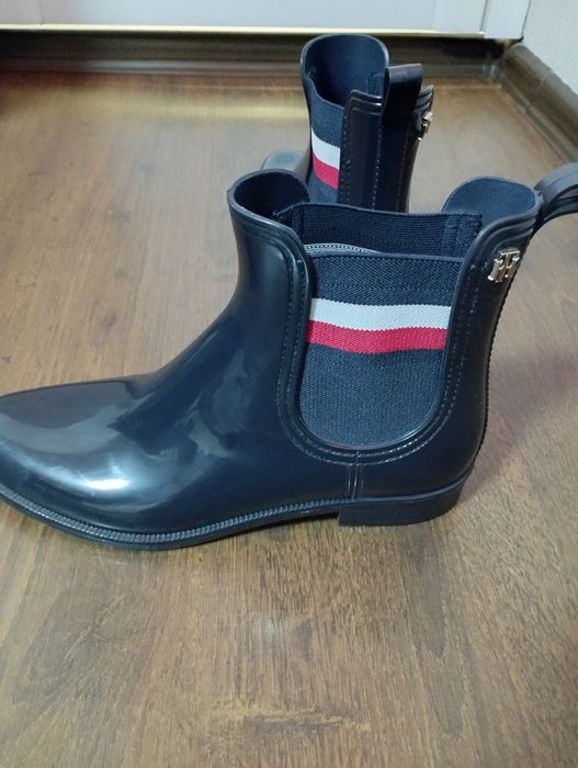 Къси гумени ботуши за пролет, есен и зима