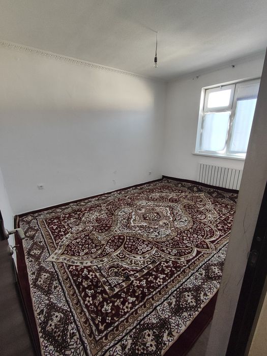 2 xonalik kvartira sotiladi