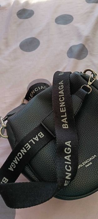 Дамска чанта маркова