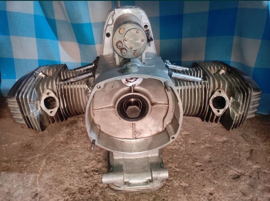 Запчасти от мотоцикла Днепр и Урал