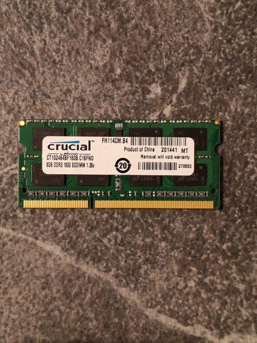 Vand SO-DIMM DDR3L de 8 Gb cu 1600 MHz