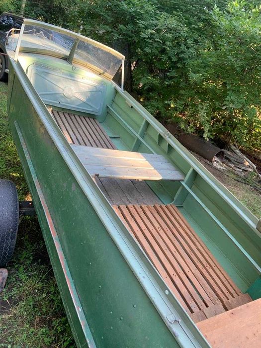 продам лодку Казанка