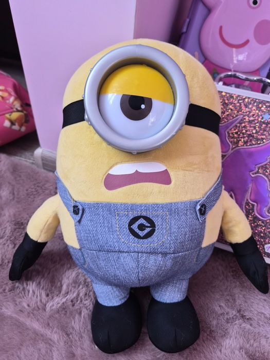 Играчка миньон от филма Аз проклетникът MINIONS DESPICABLE ME