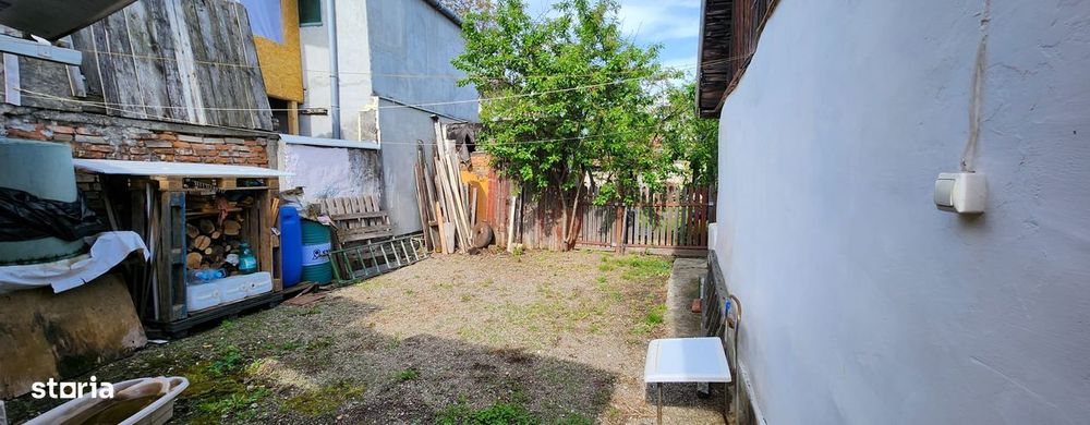 Casa situata in cartier Florilor, 4 camere, teren 436 mp, acces auto!