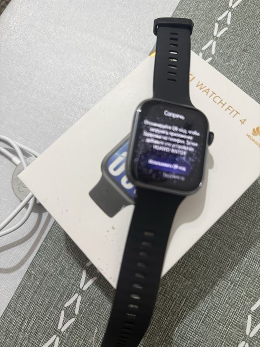 Часы Huawei watch fit 4