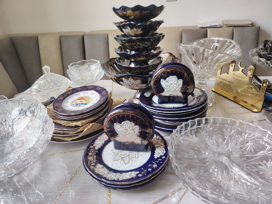 Продаётся набор посуды