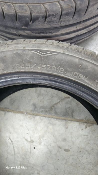 Продам шины лет 245/45/18